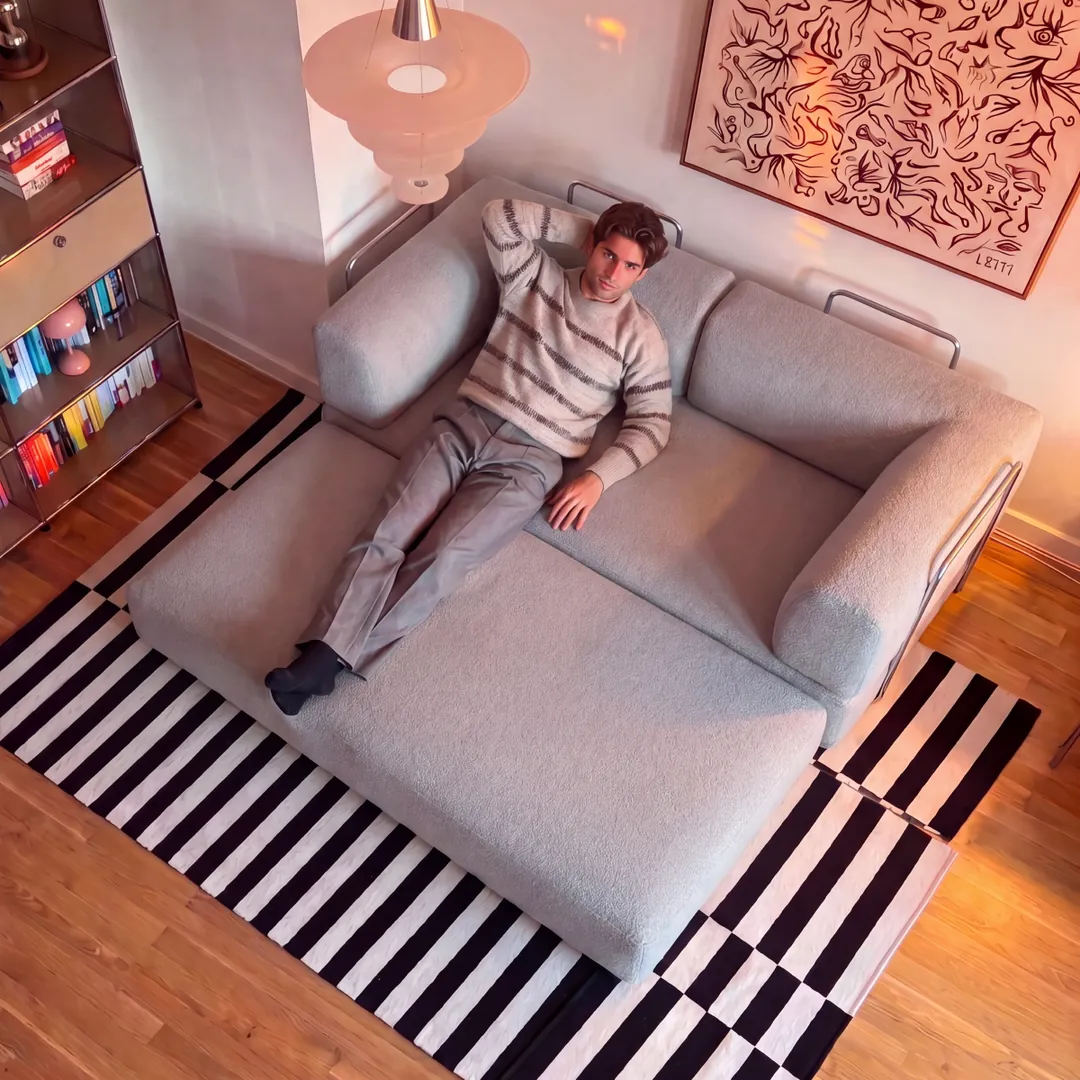 Sofá Cama Bloom 3 Lugares Tecido Bouclé - Sofá na Caixa | Vira cama em 1 segundo, montagem sem ferramentas — Bouclé Cinza